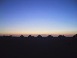夕日をバックにしたゲル