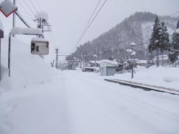 神城駅ホーム